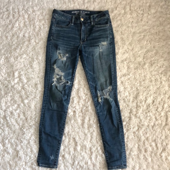 American eagle ripped jeans - Picture 1 of 1